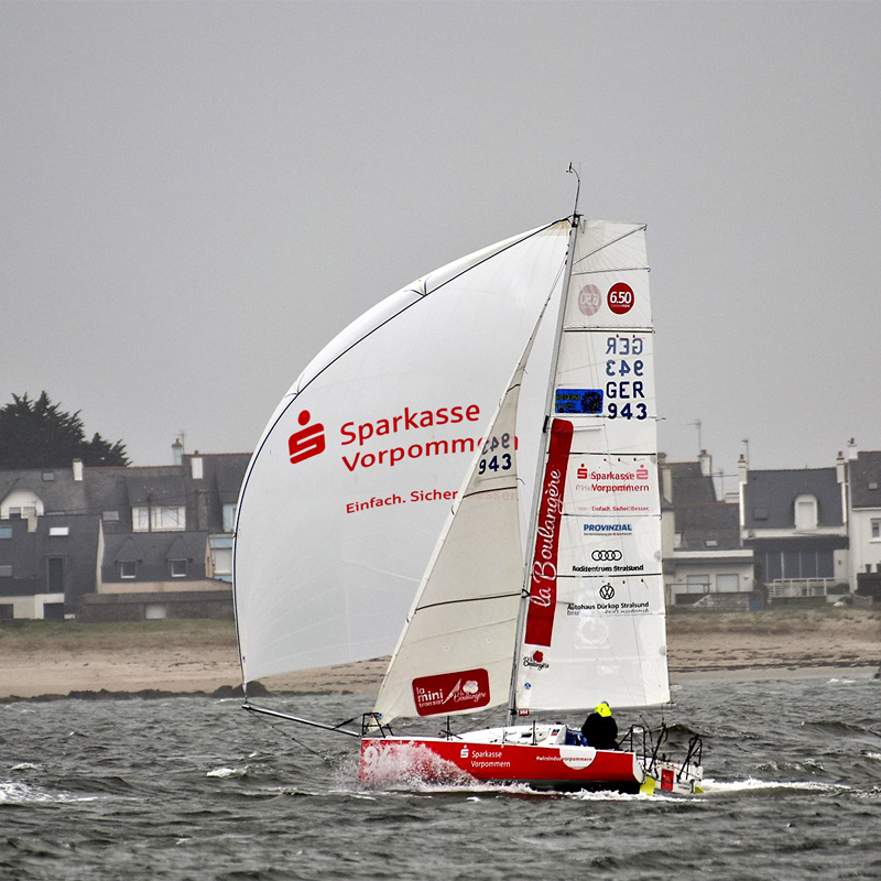 Lennart Burke bei Mini Training in Lorient